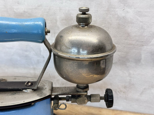 Coleman Vtg Gas Fueled Blue Iron  #S-1582