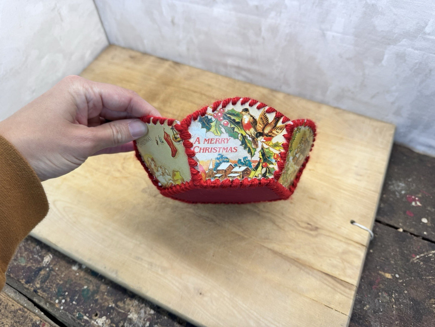 Handmade Christmas Card Bowl Vtg #1512