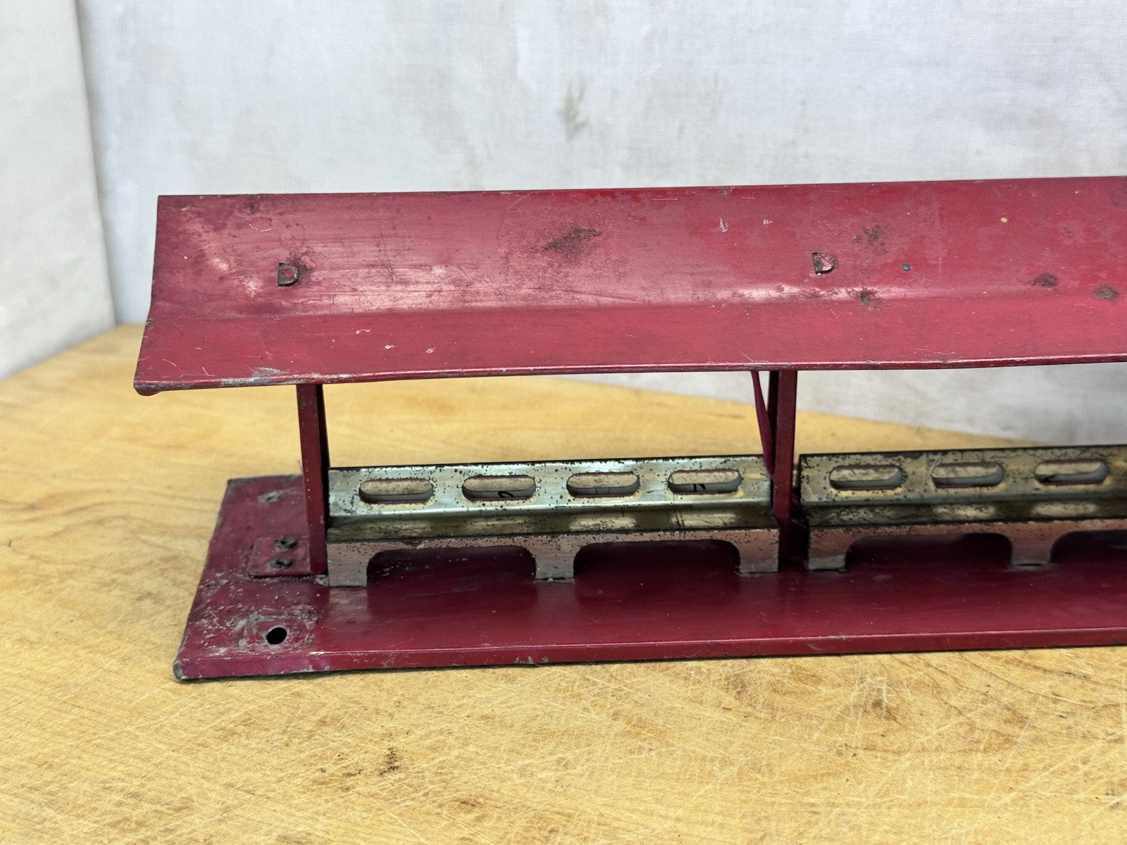 Hafner Vtg O Gauge Tin Litho Train Station Platform Bench Seats #1614