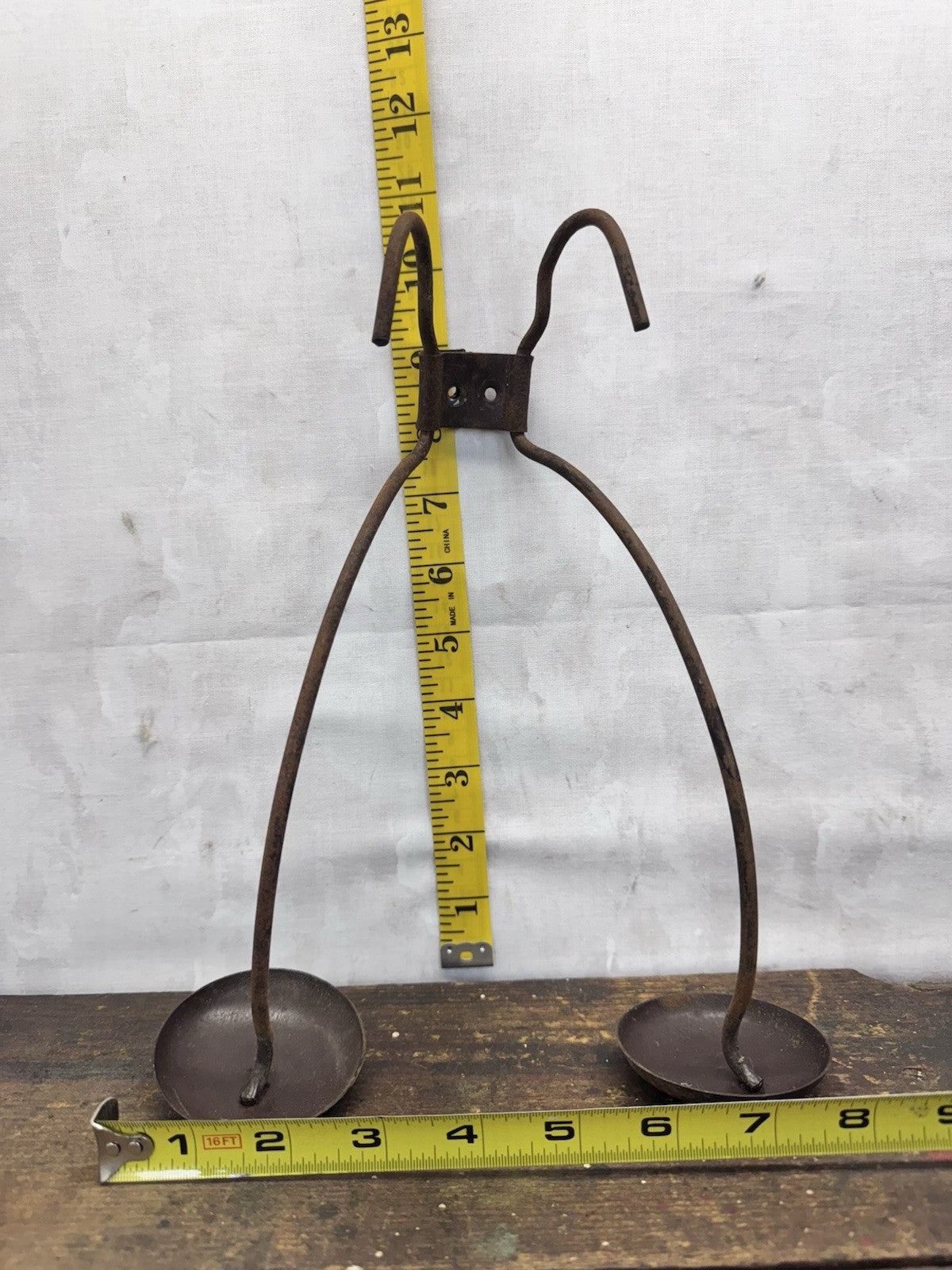 Antique Adjustable Coat/hat Rack #1023