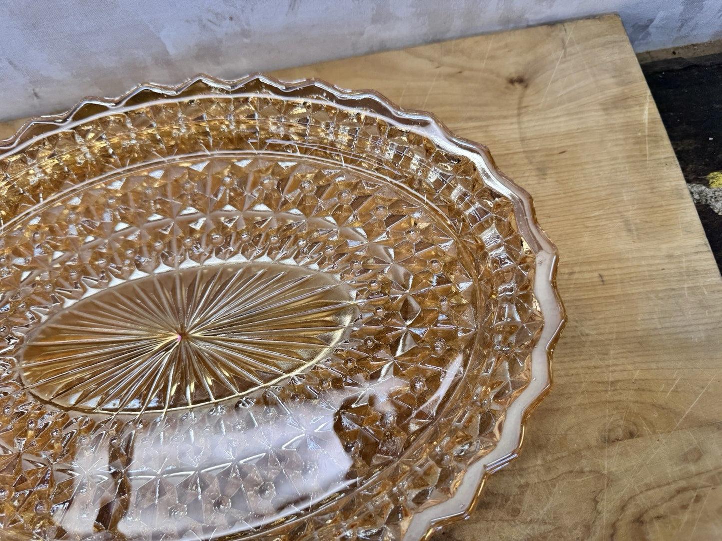 Carnival glass Jeanette #1085