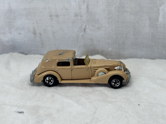 1981 Hot Wheels '35 Classic Caddy Cadillac Car Hong Kong #1916