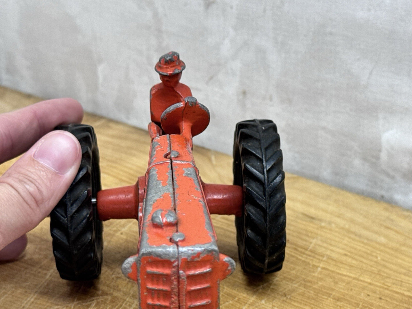 Red Tractor Vintage MM #1202