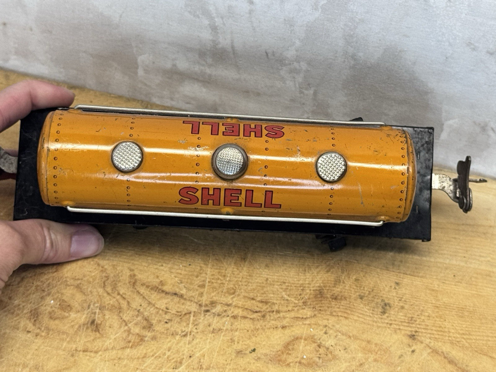Vtg Lionel Lines Shell 1680 Orange Tank Train Car #S-1598