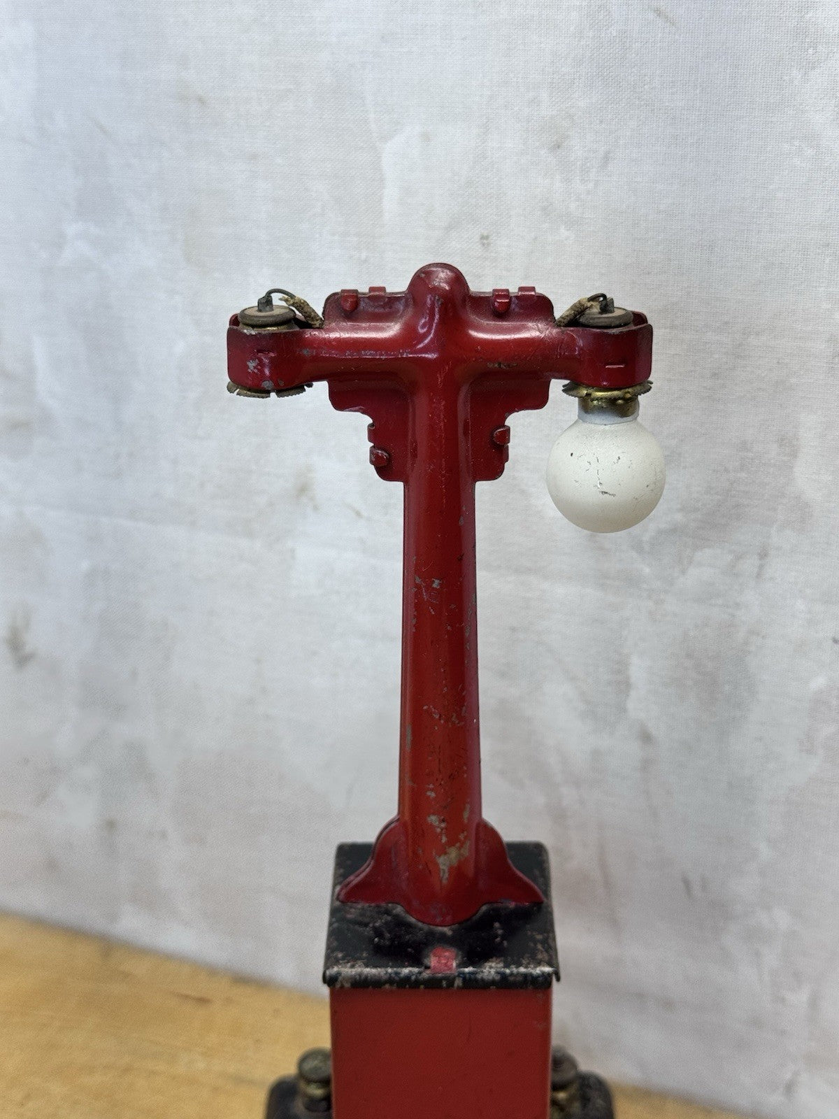 Marx No.408 Electric Railroad Lamp Post Vintage #S-1608