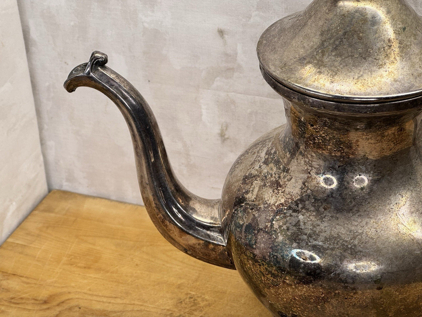 Silver Plated Heavy Ornate Coffee Pot Vtg #1317