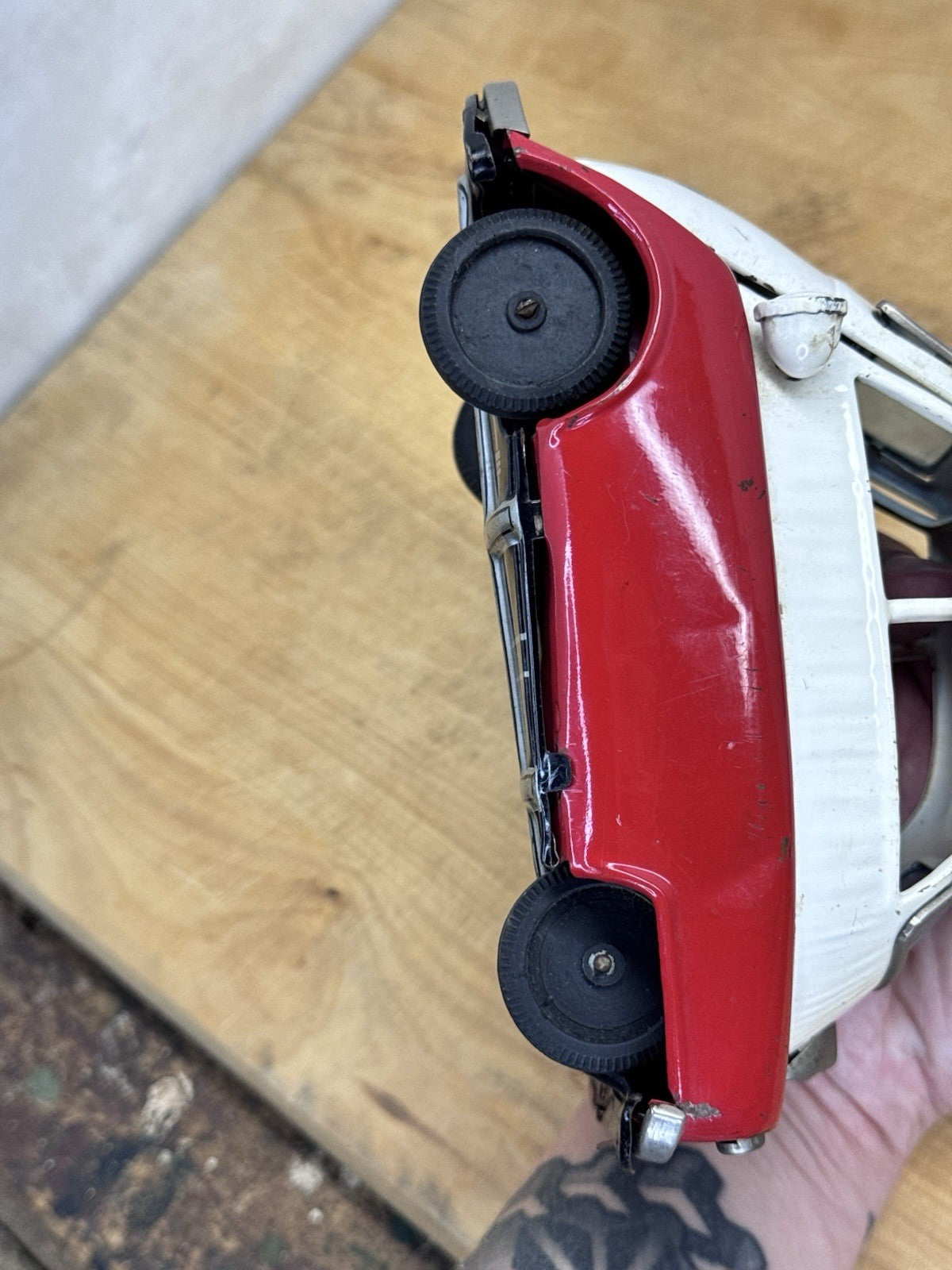 Vintage Bandai BMW Isetta Tin Friction Car Red & White Missing Mirror #1130