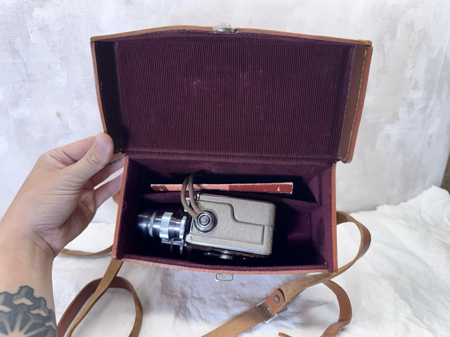 Revere 8 model 44 Movie Camera With Bag Vintage