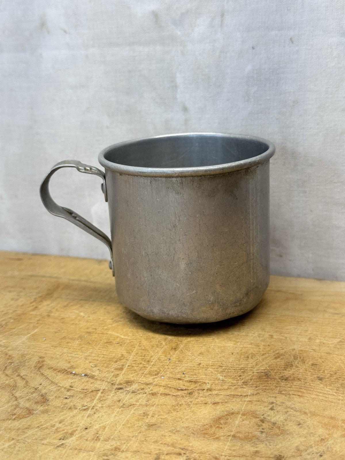 Fond Du Lac Wisconsin Common Wealth Reporter Aluminum Cup #S-1618