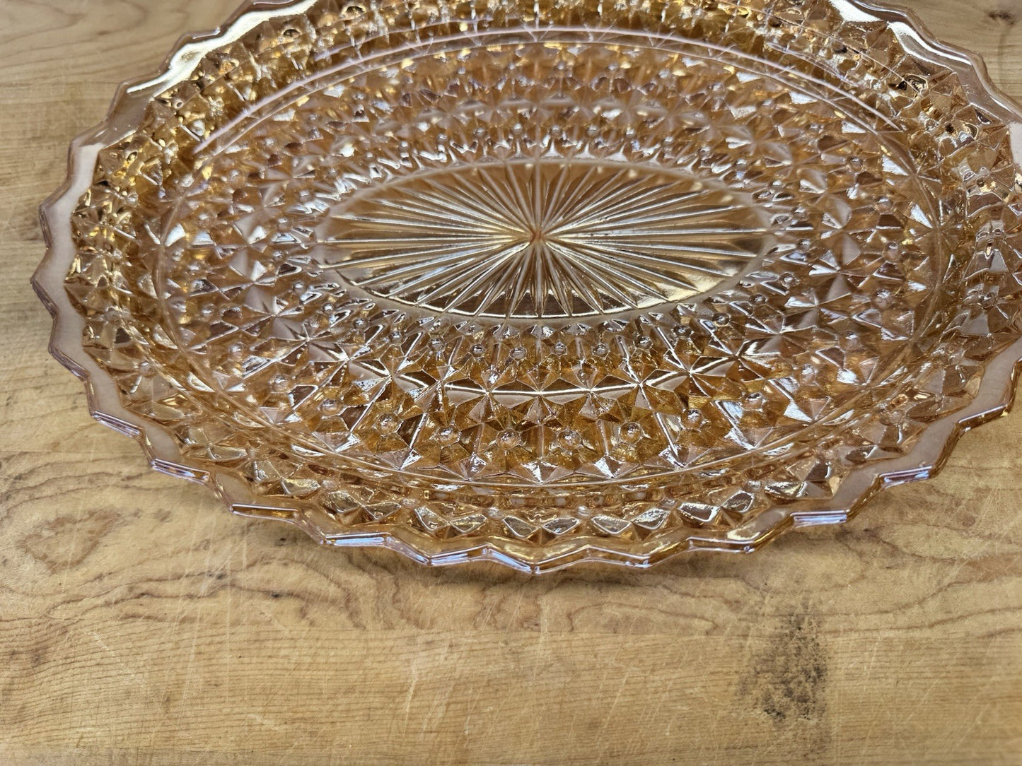 Carnival glass Jeanette #1085