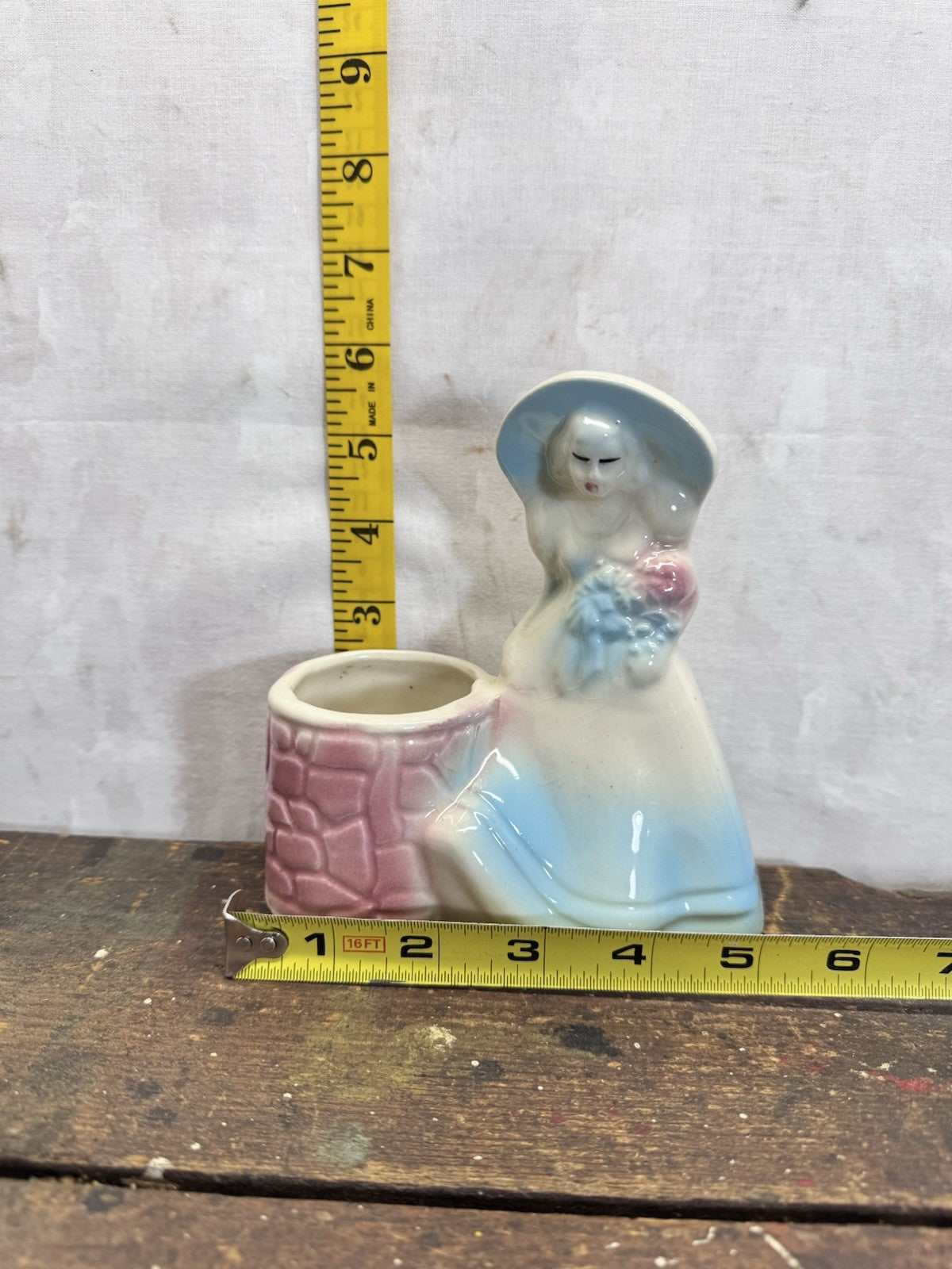 Shawnee Pottery Southern Belle Wishing Well Planter