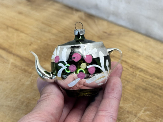 Atq Tea Pot Ornament #1572