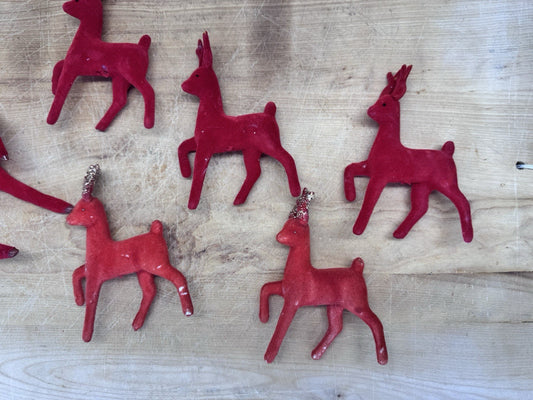 Vintage 6 Plastic Reindeer Red Flocked #1552