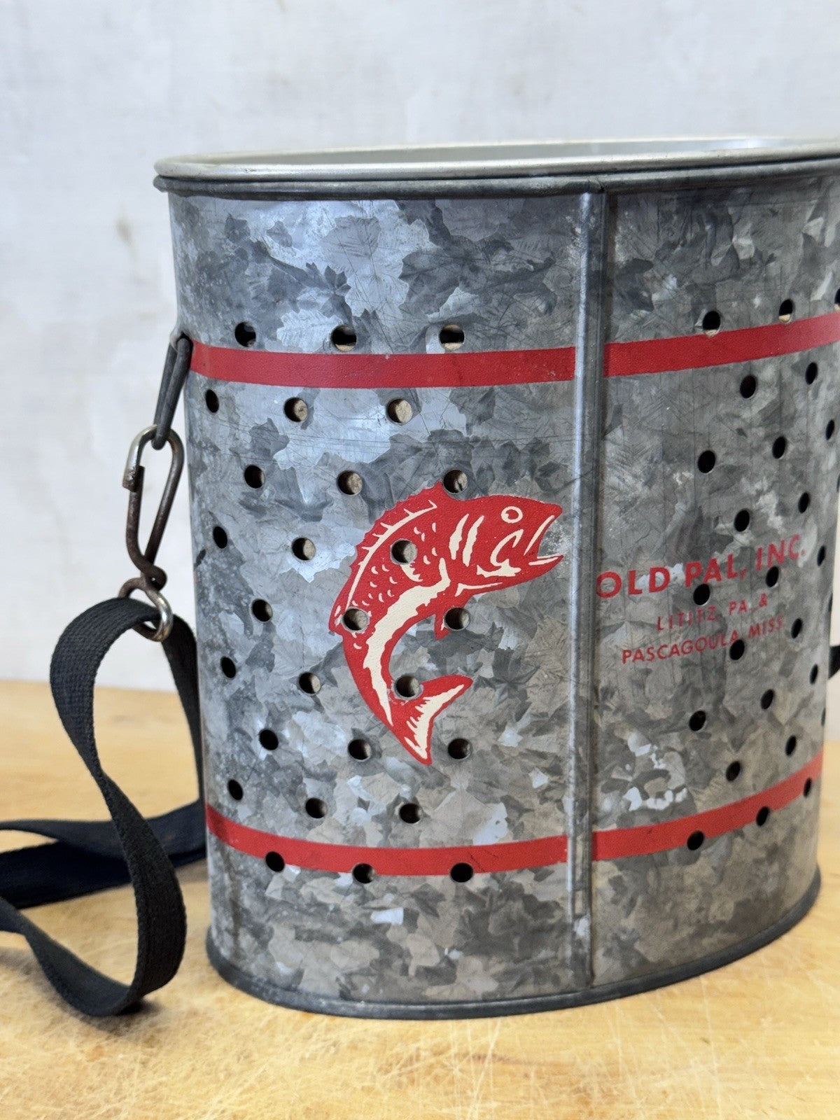 Vintage Old Pal Minnow Bucket #S-1803