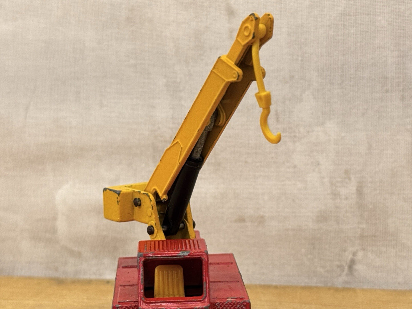Vintage 1969 Lesney Matchbox No.42 Iron Fairy Crane Made in England