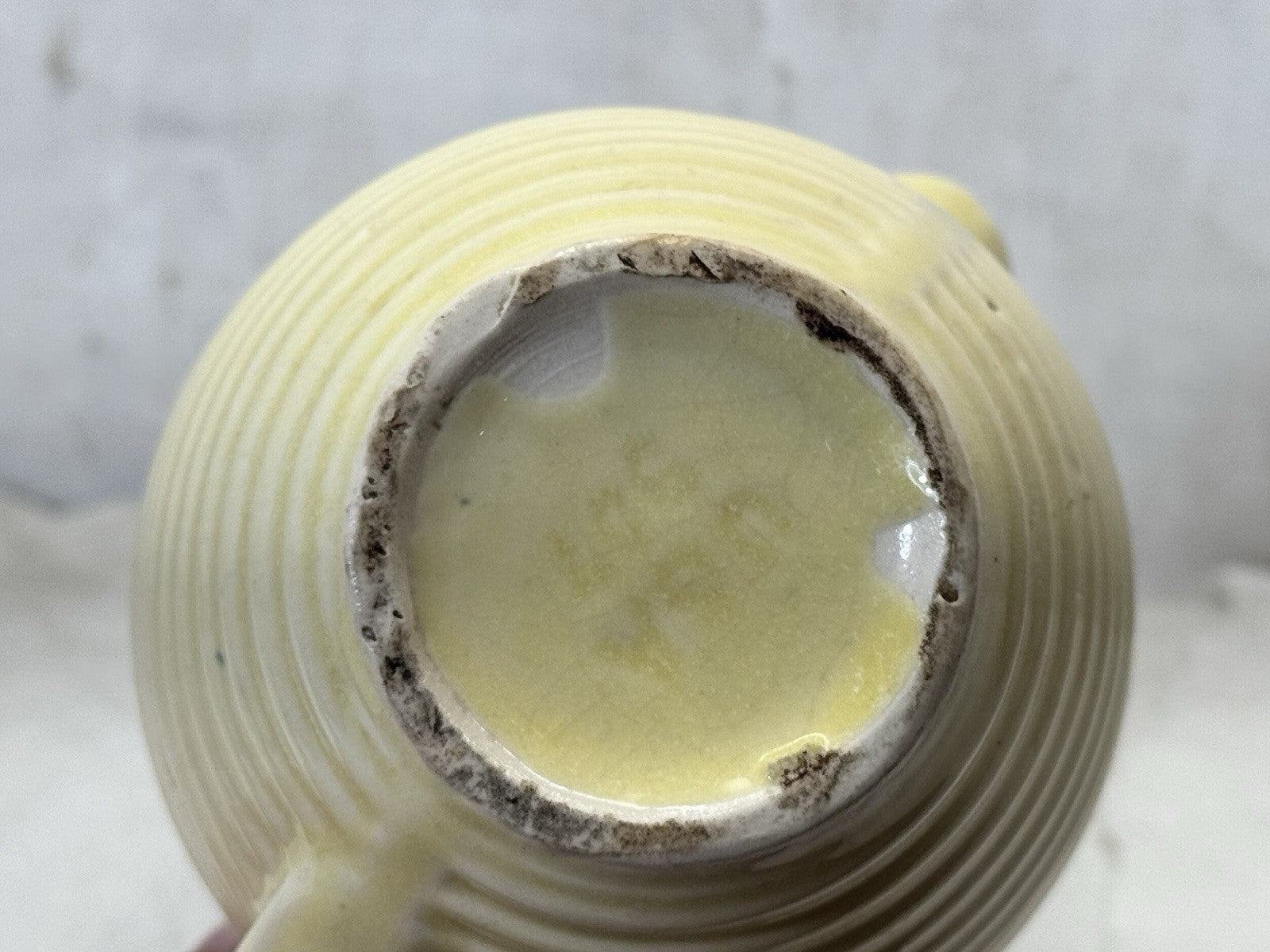 Vtg Hull Pottery Pitcher Jug Yellow Beehive Ringed Ring Ware USA #S-1762