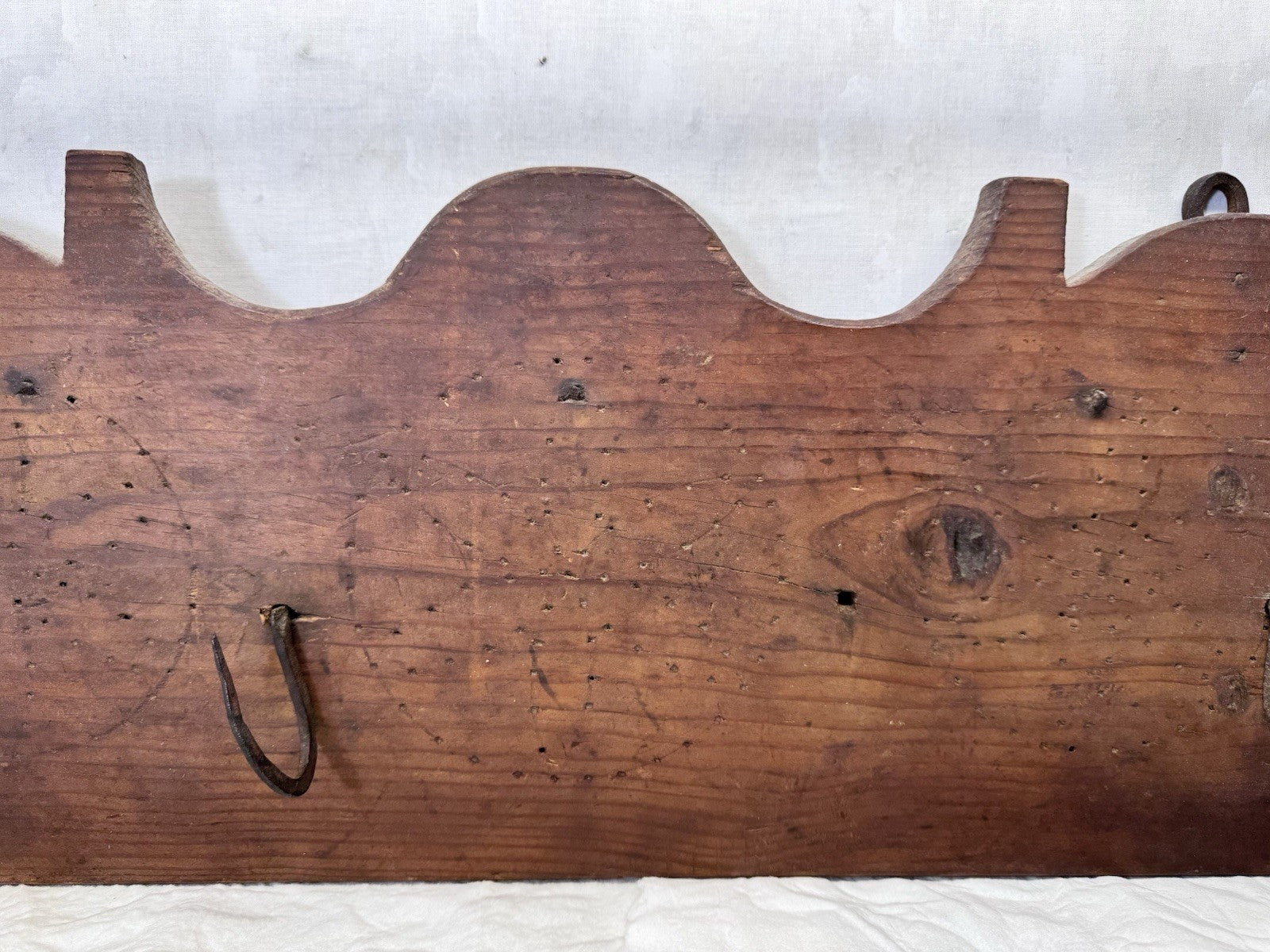 Fowl Board Primitive #S-1782
