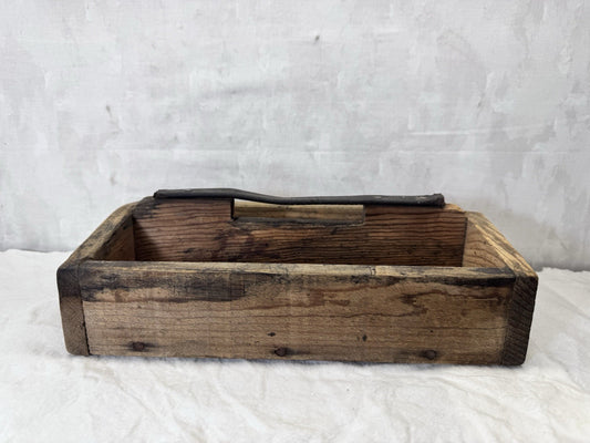 Primitive Tote Caddy Wooden Hand Made #S-1923