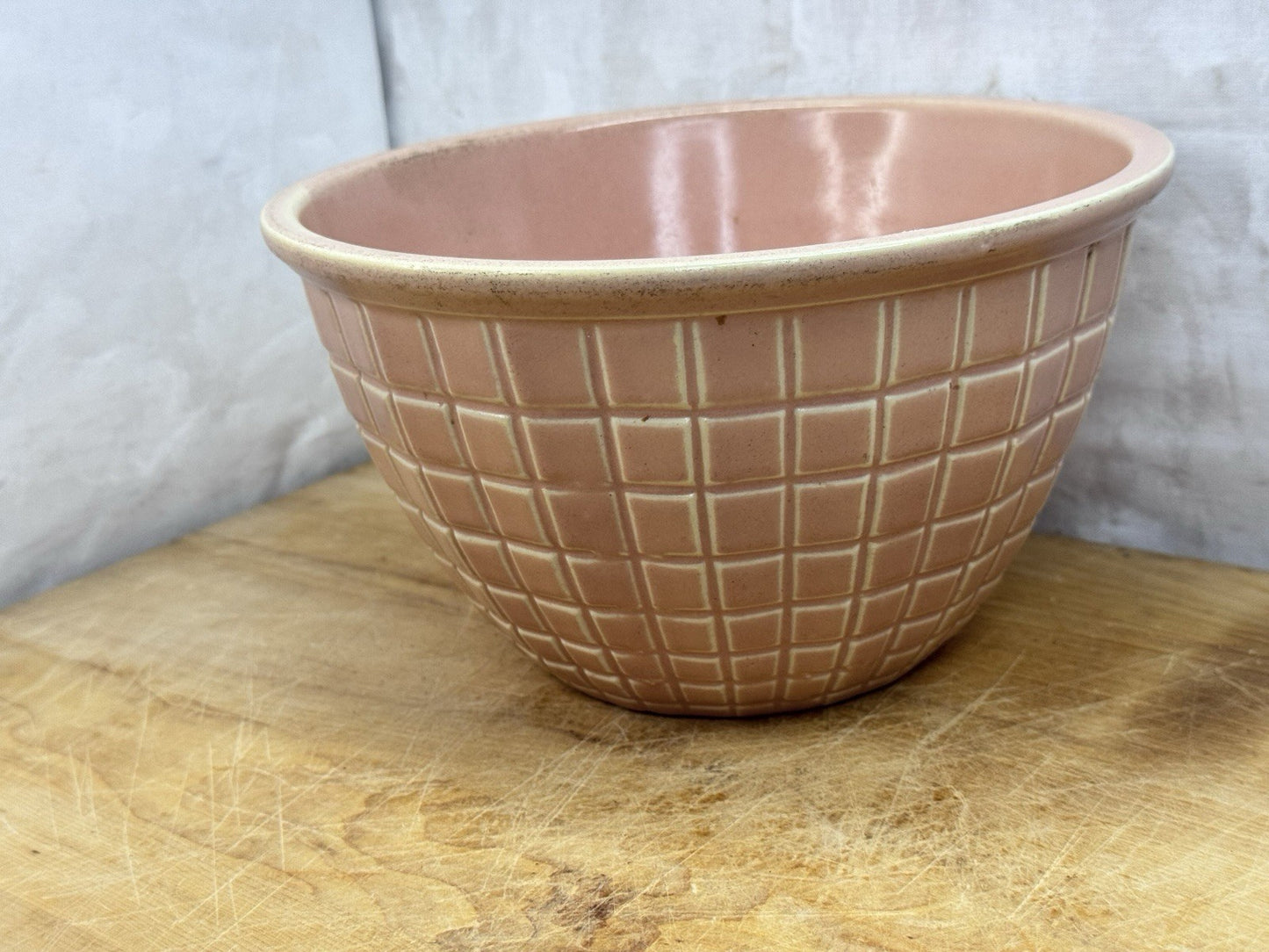 1940's Robinson Ransbottom Pottery Roseville Pastel Pink Glazed Mixing Bowl 1199