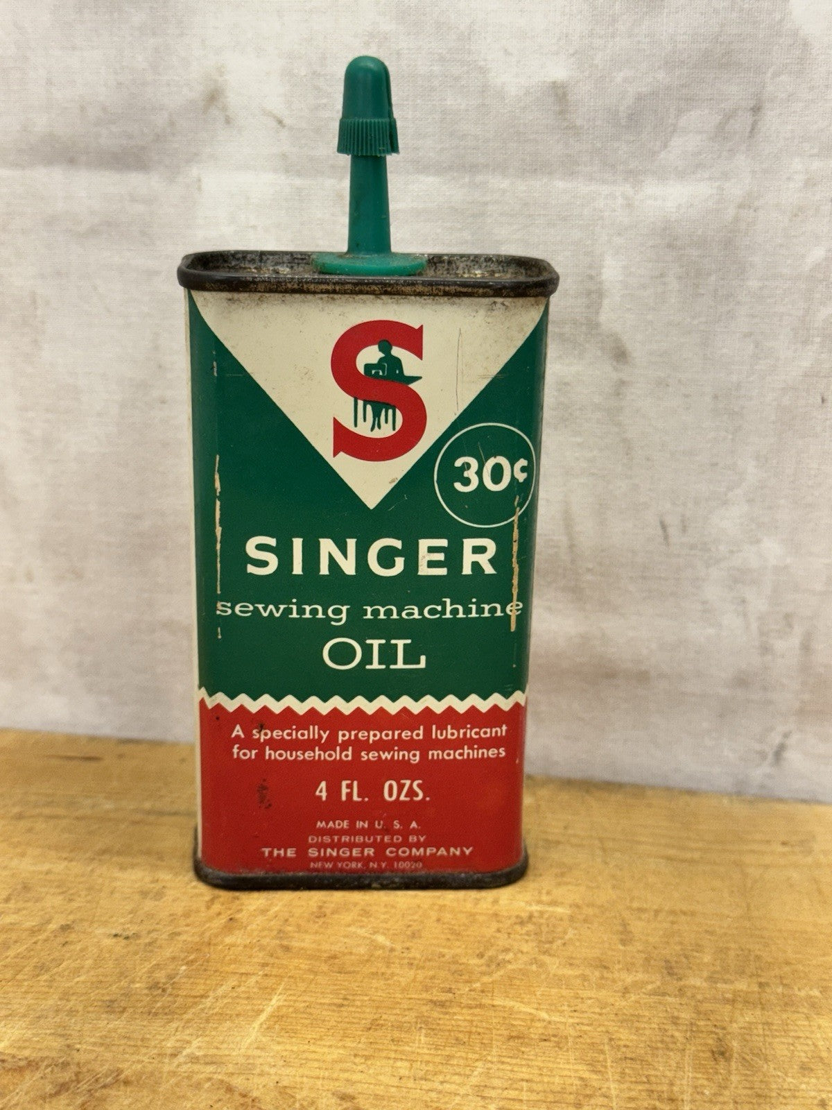Singer Sewing Machine Oil Tin Vtg #1282
