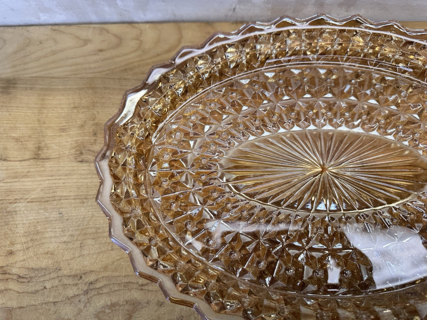 Carnival glass Jeanette #1085