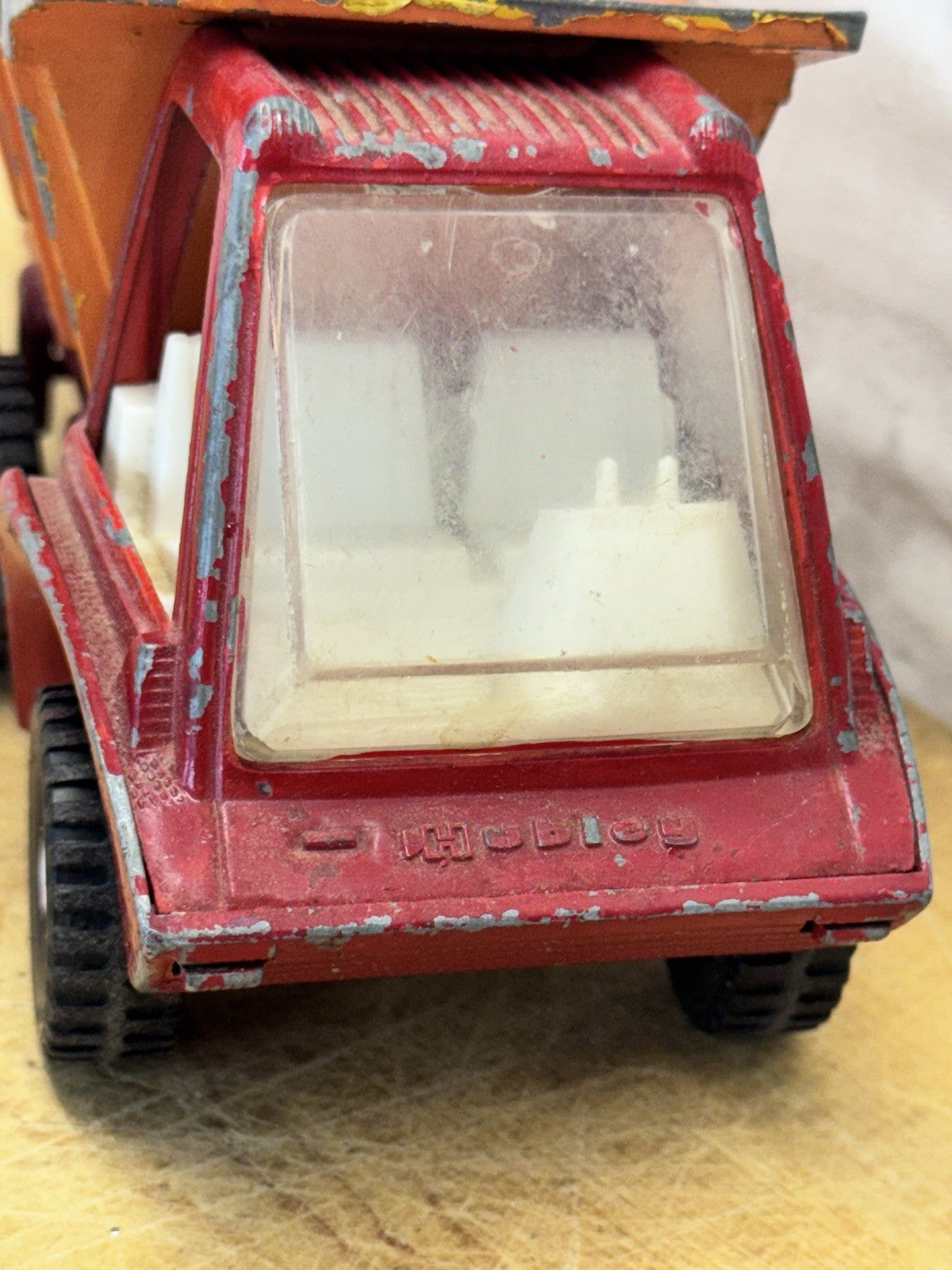 Vintage Hubley Metal Dump Truck Toy #S-1692