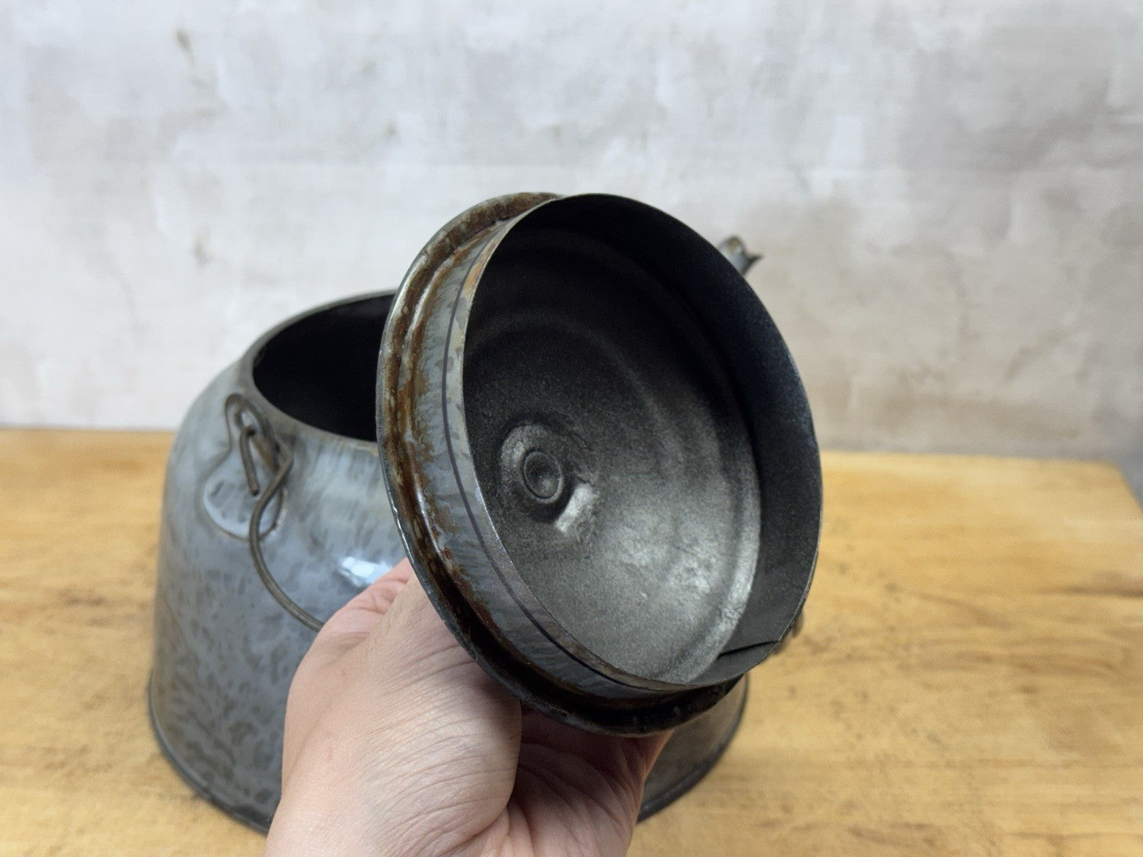 Grey French Swirl Splatter Enamelware Tea Pot Vtg #S-1872