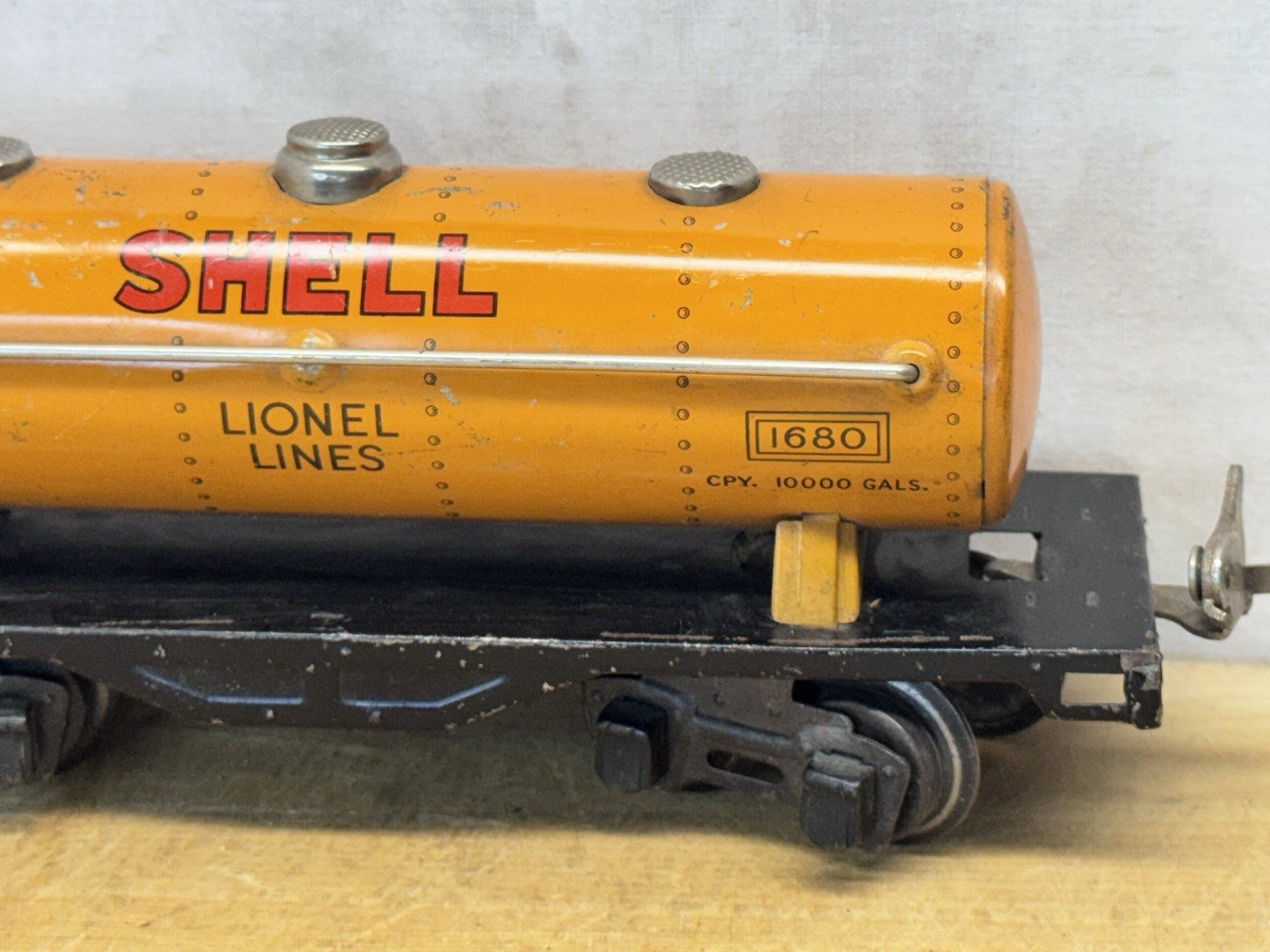 Vtg Lionel Lines Shell 1680 Orange Tank Train Car #S-1598