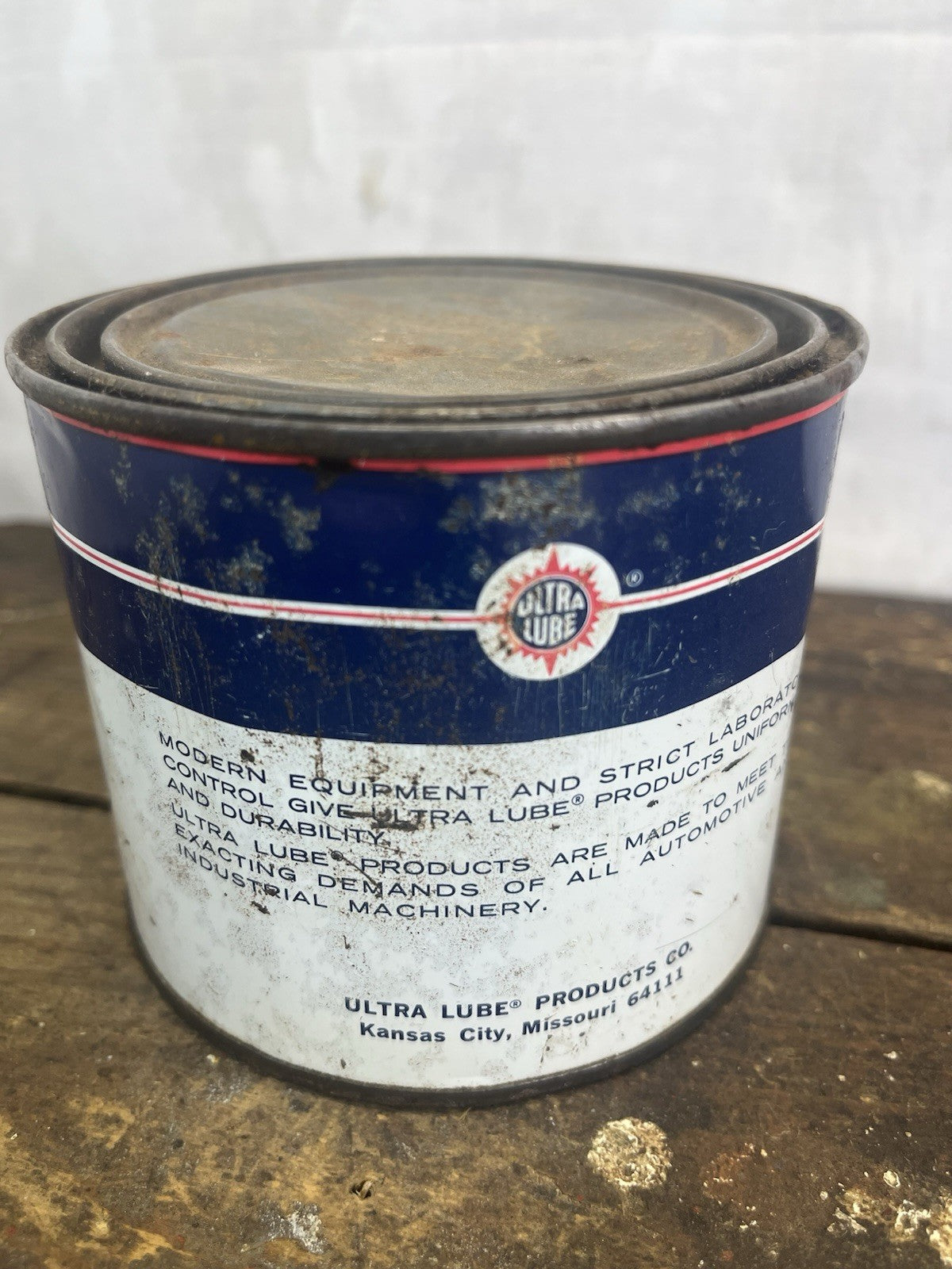 Vintage Mancave Ultra Lube Tin
