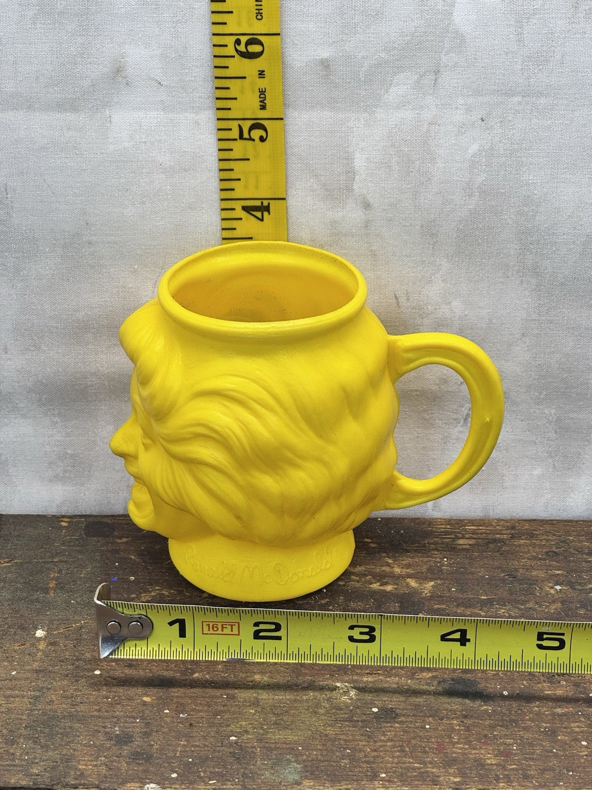 1981 McDonald’s Corporation Ronald McDonald’s Yellow Cup #1424
