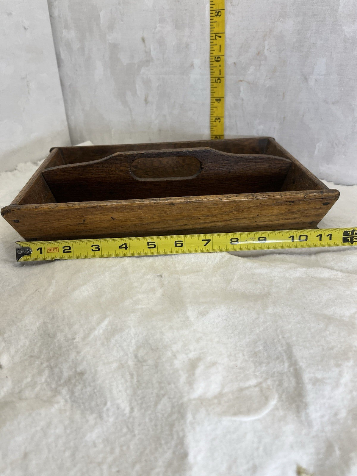 Primitive Wood Tapered Caddy With Handle