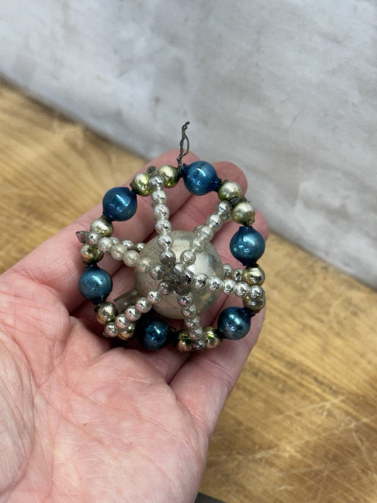 Victorian Glass Bead Ornament #1578