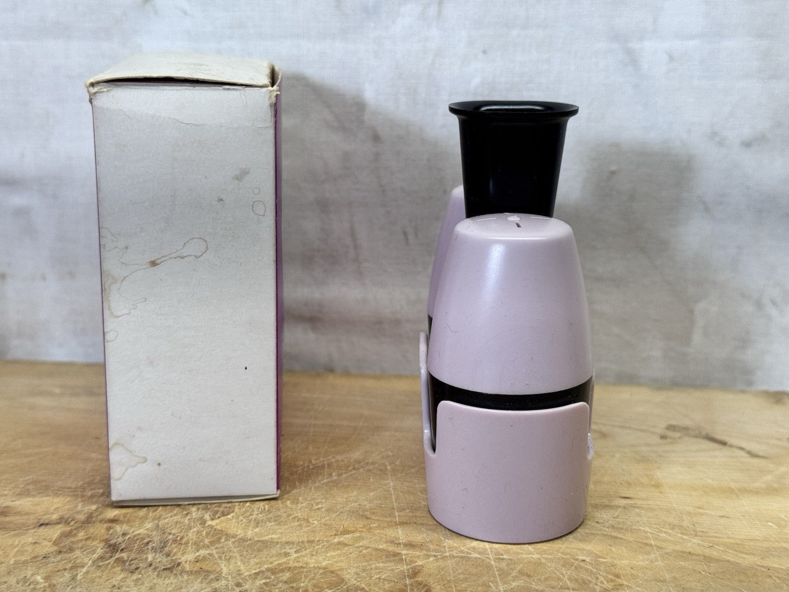 Vande Streek Coal & Oil Waupun Wisconsin Salt & Pepper Ad Vtg NOS #1829