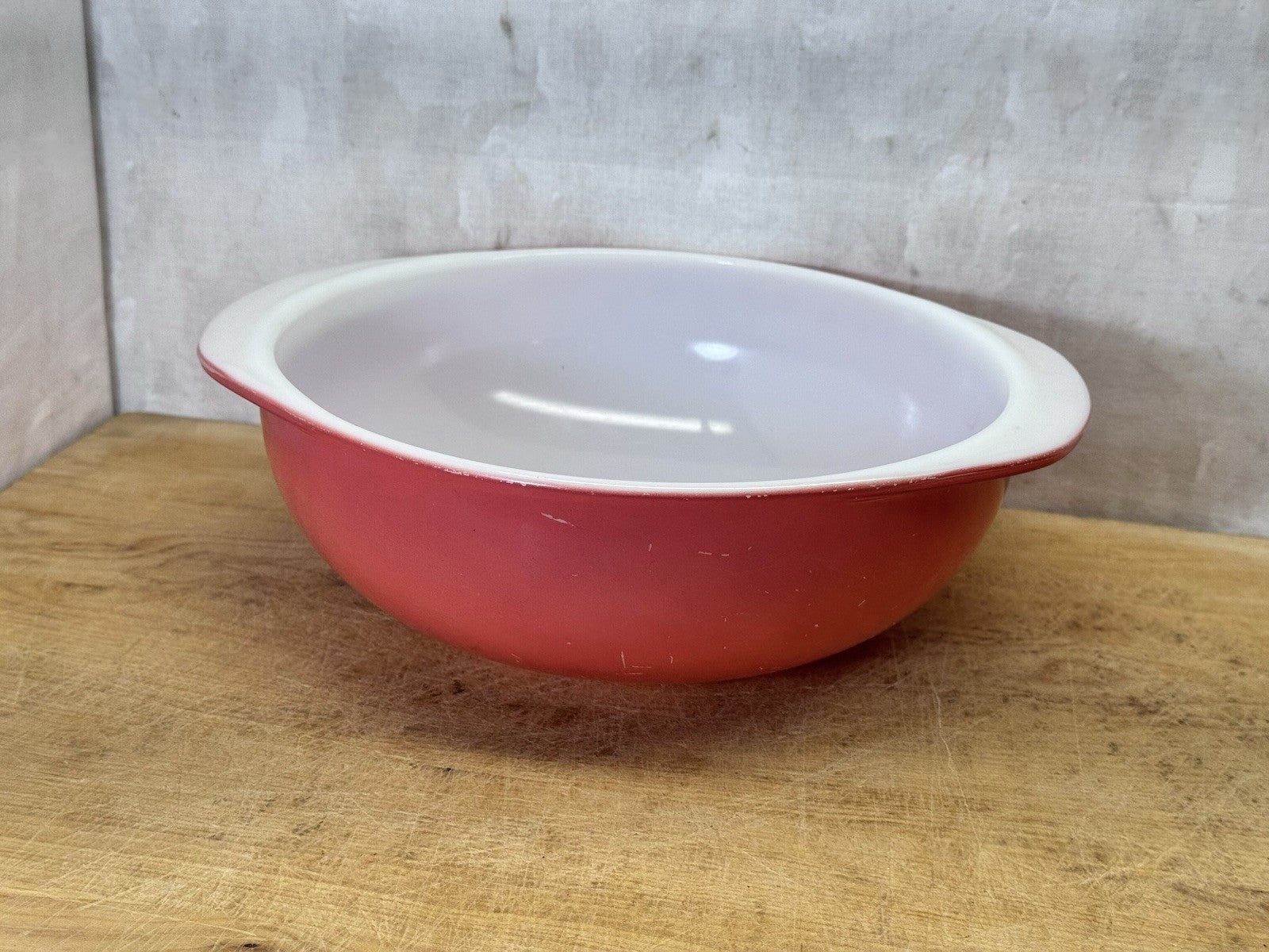 Pink Pyrex Vintage Bowl Has Paint Loss #S-1867