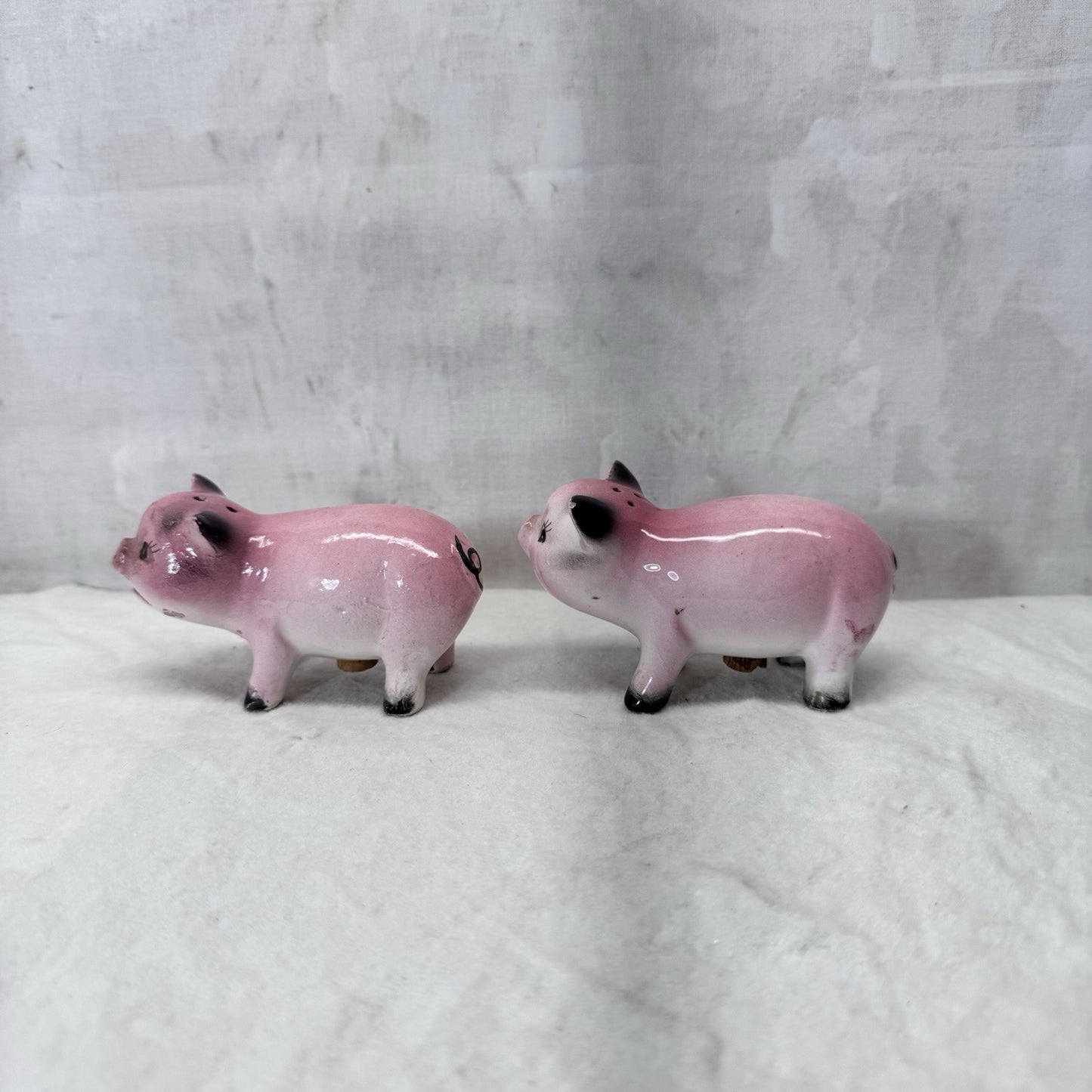 Pig Salt & Pepper Shakers Japan Vintage