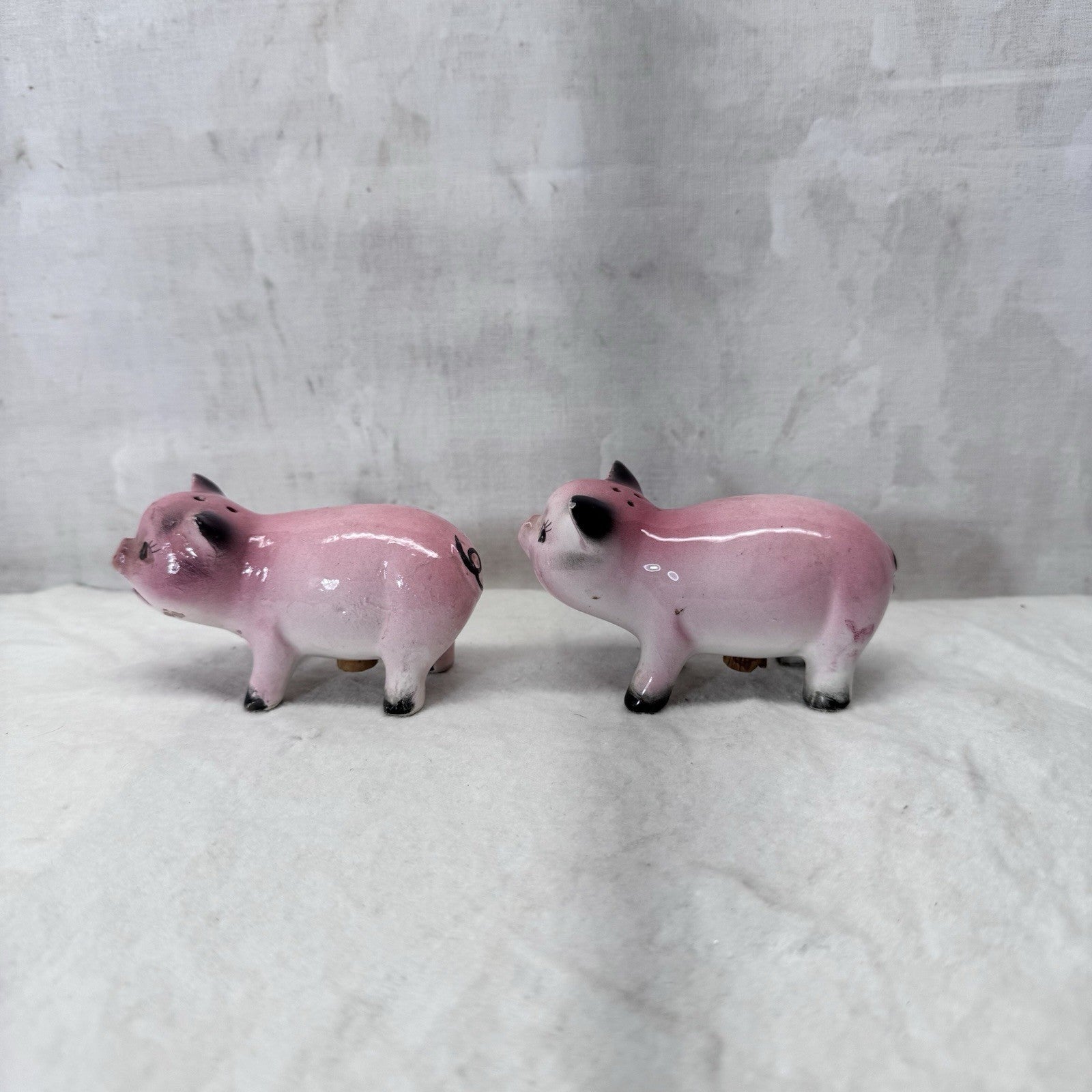 Pig Salt & Pepper Shakers Japan Vintage