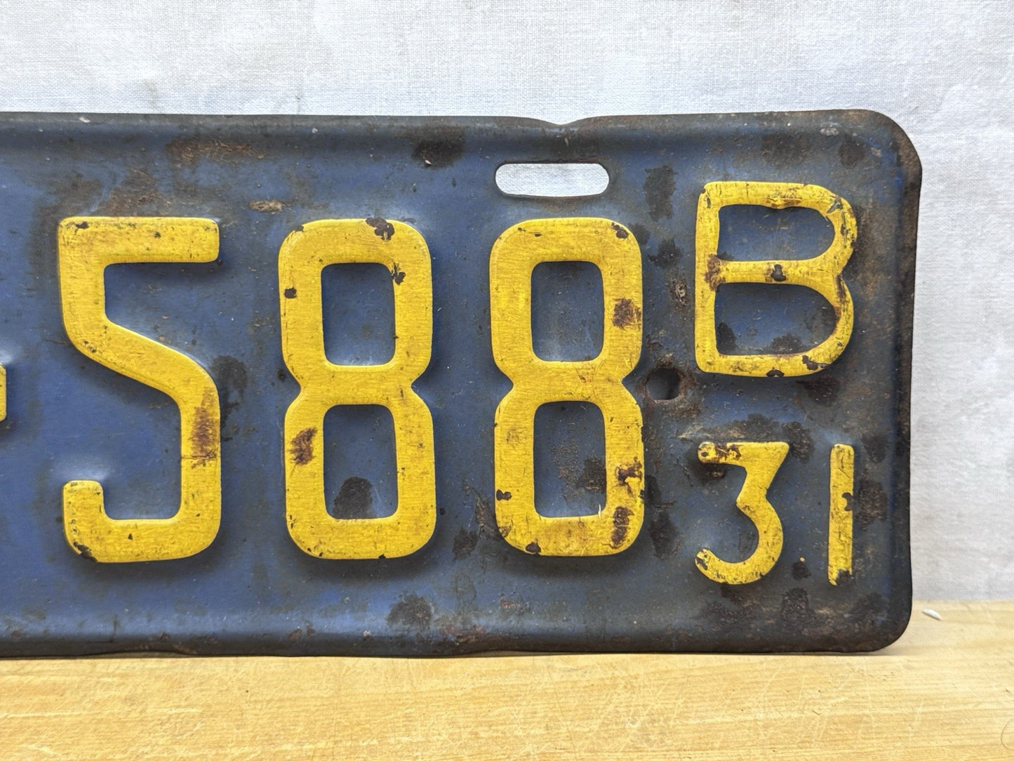 1931 Wisconsin License Plate #1132