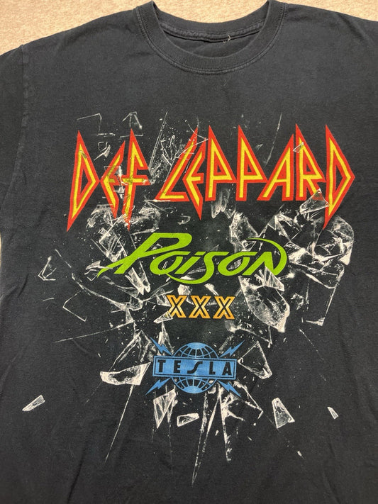 def leppard Poison Medium Shirt