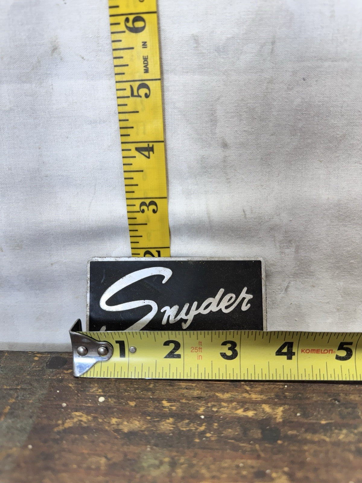 Snyder Chevrolet Olds Vintage Vehicle Badge #S-2017