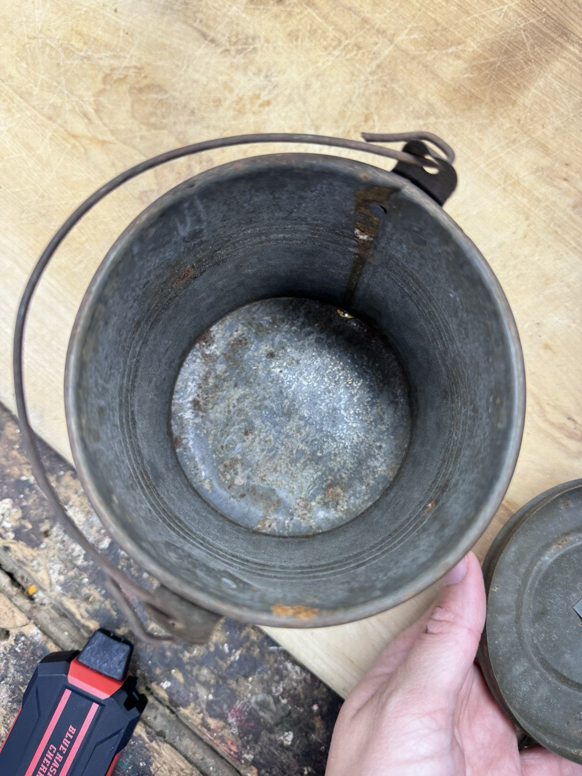 Small Metal Berry Bucket With Lid Vtg #S-1533