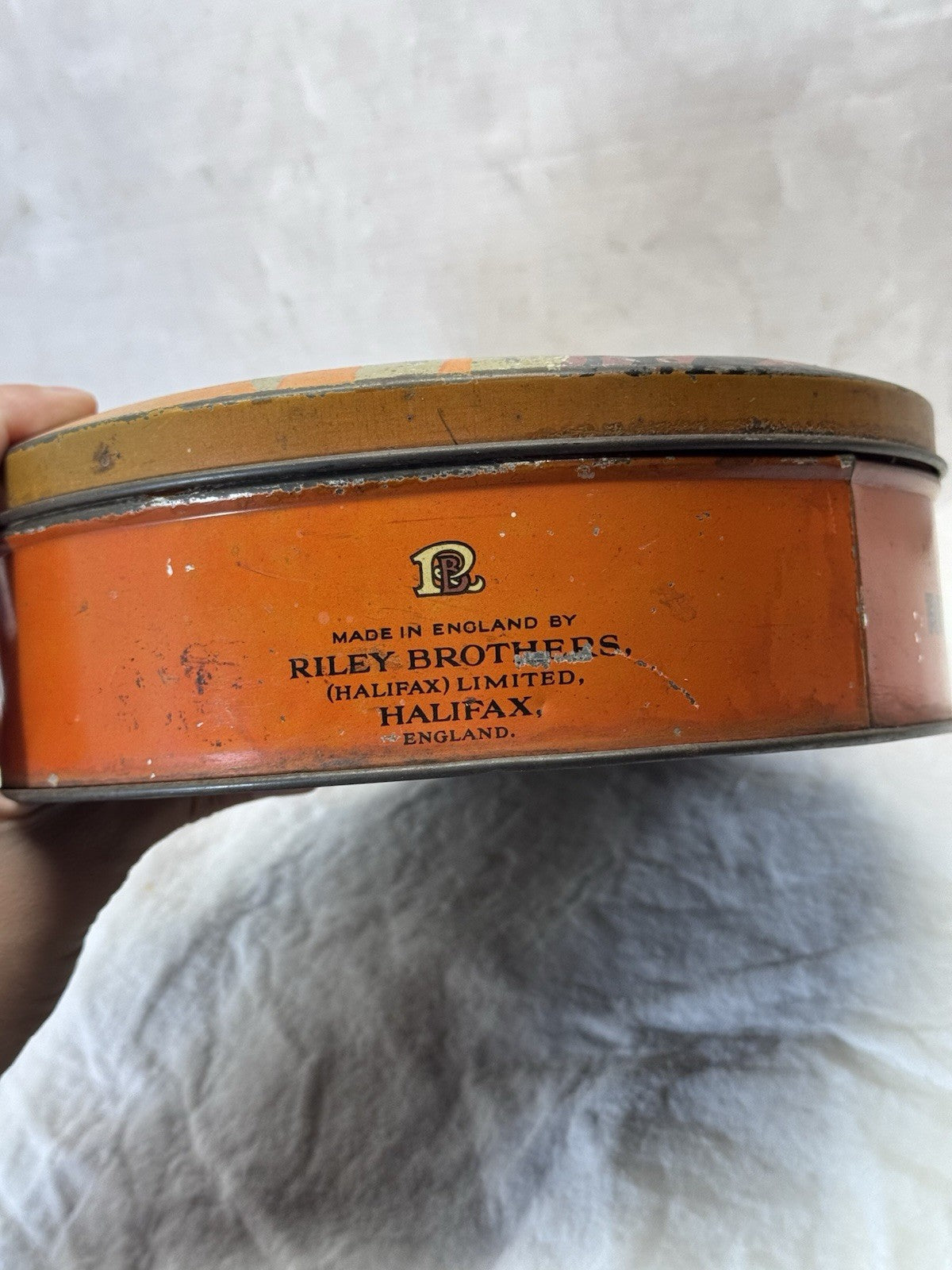 Riley’s Rum & Butter Toffee Tin Vintage #S-1958