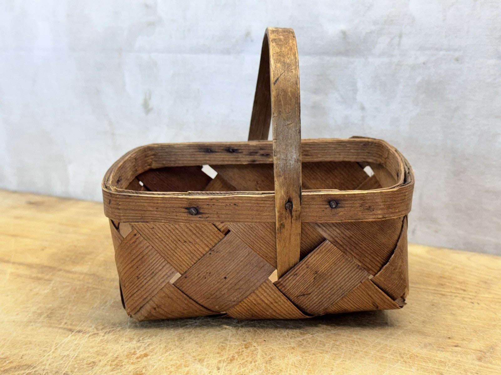 Mini Woven Basket Vintage S-1562