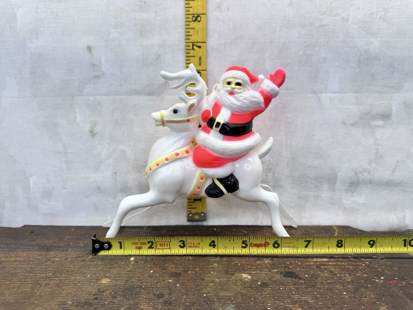 Vintage Santa Claus Christmas Reindeer #1482