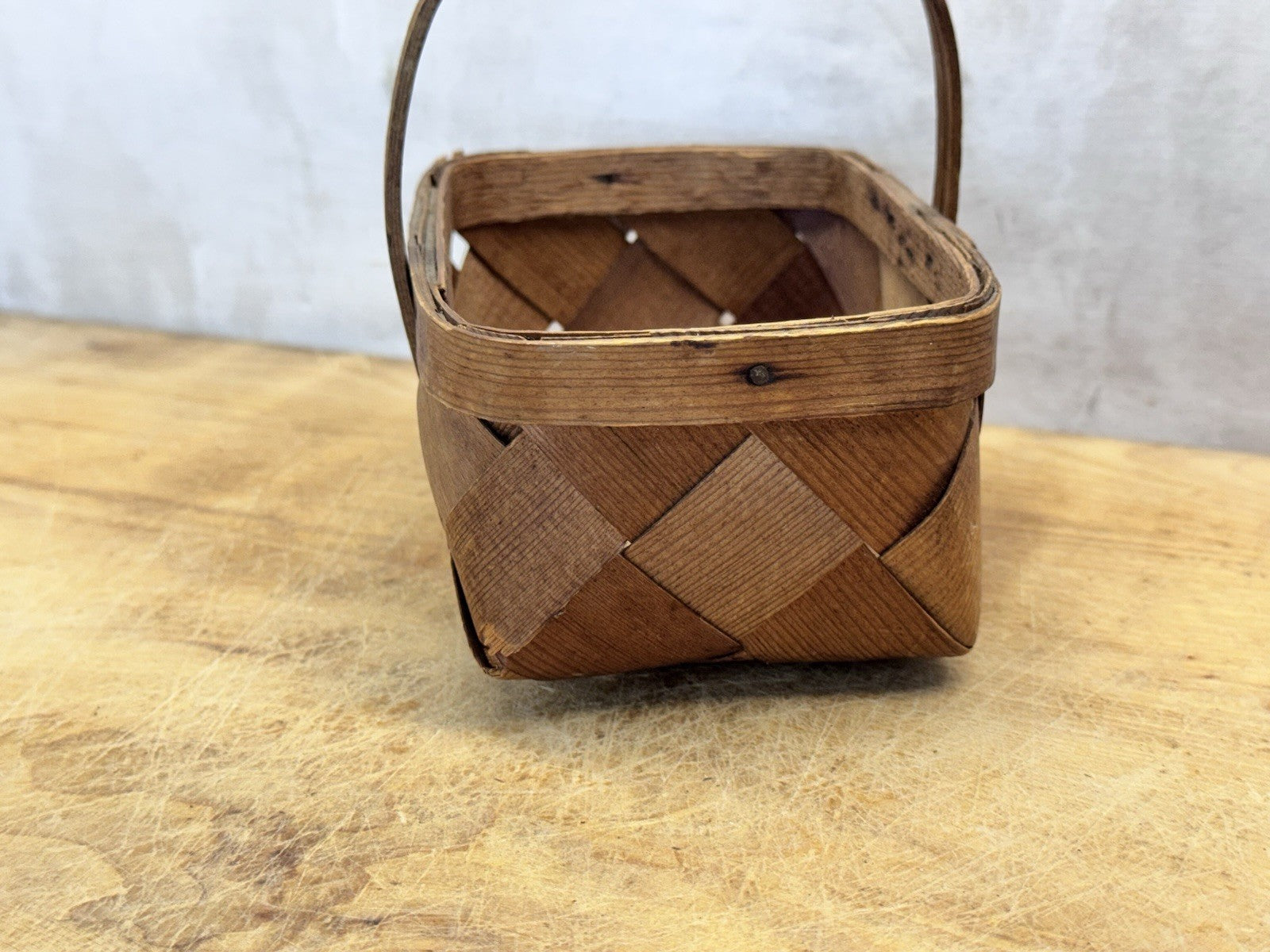 Mini Woven Basket Vintage S-1562