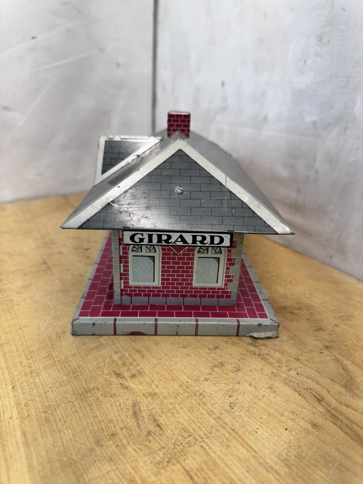 Vintage Marx 2960 Lighted Girard Whistling Station #S-1615
