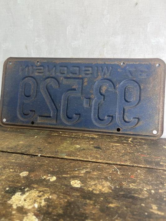 1937 Wisconsin License Plate