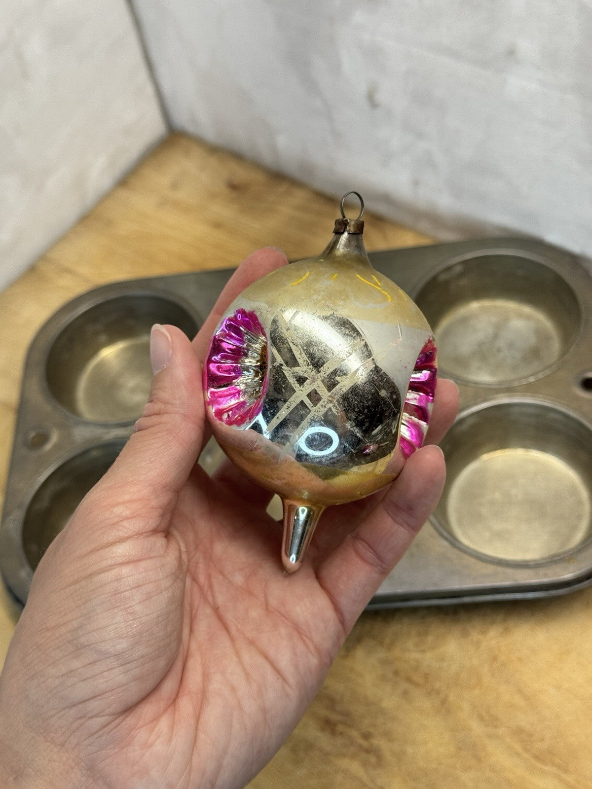 Triple Indent Vtg Christmas Ornament #1573