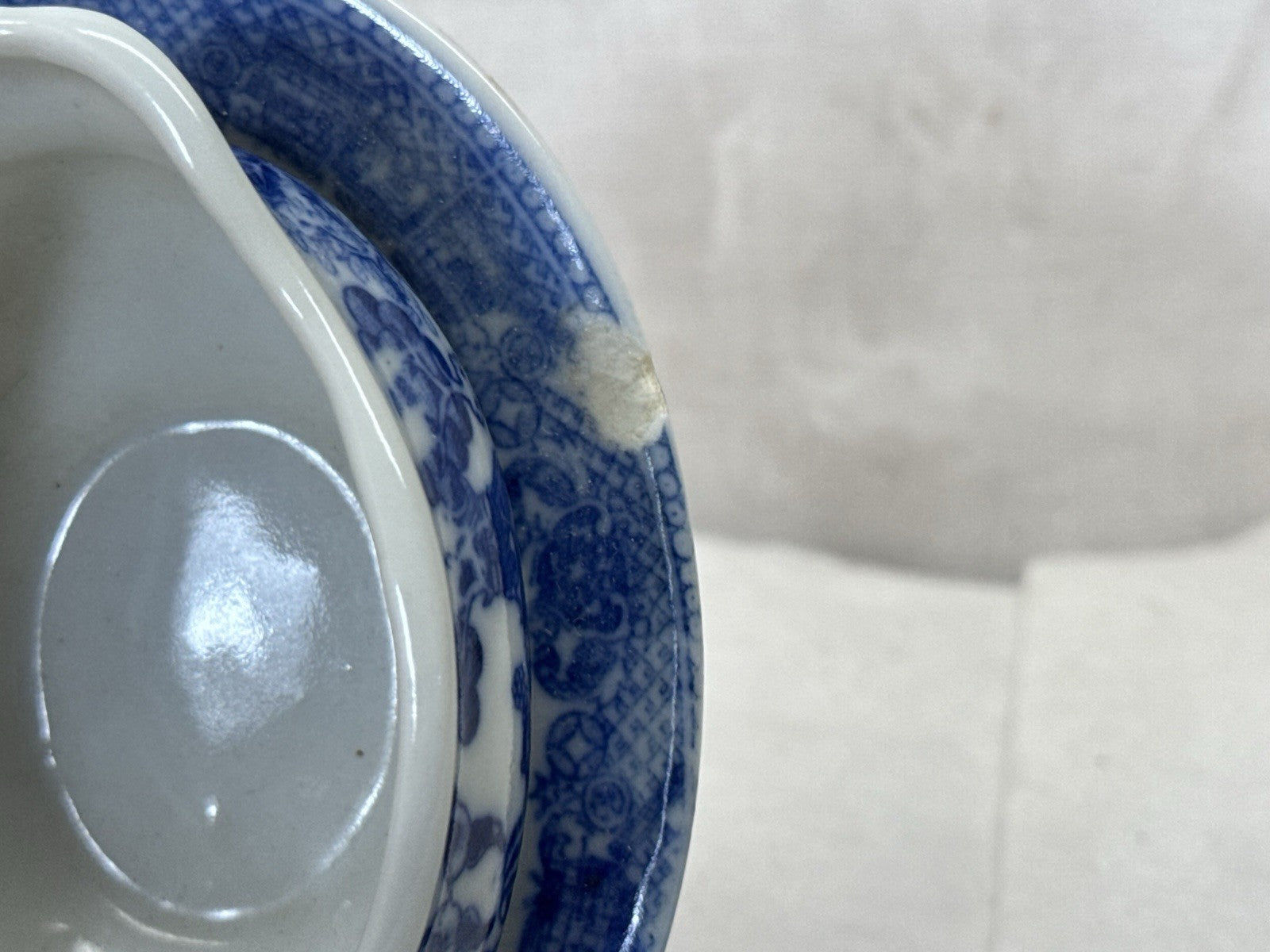 Blue Willow Japan Child’s Gravy Boat