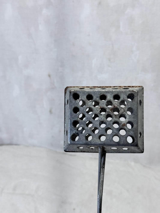 Metal Vintage Soap Saver