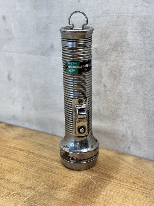 Sportsman Rayovac Vintage Flashlight #S-1558